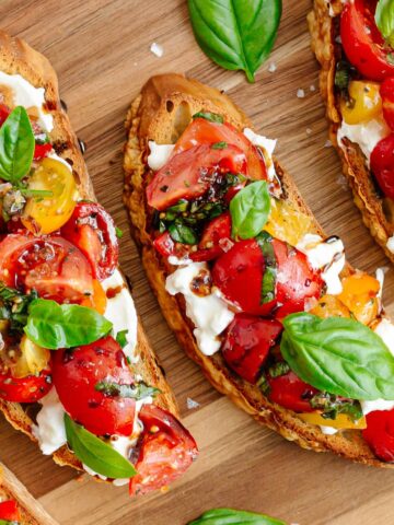Burrata Bruschetta