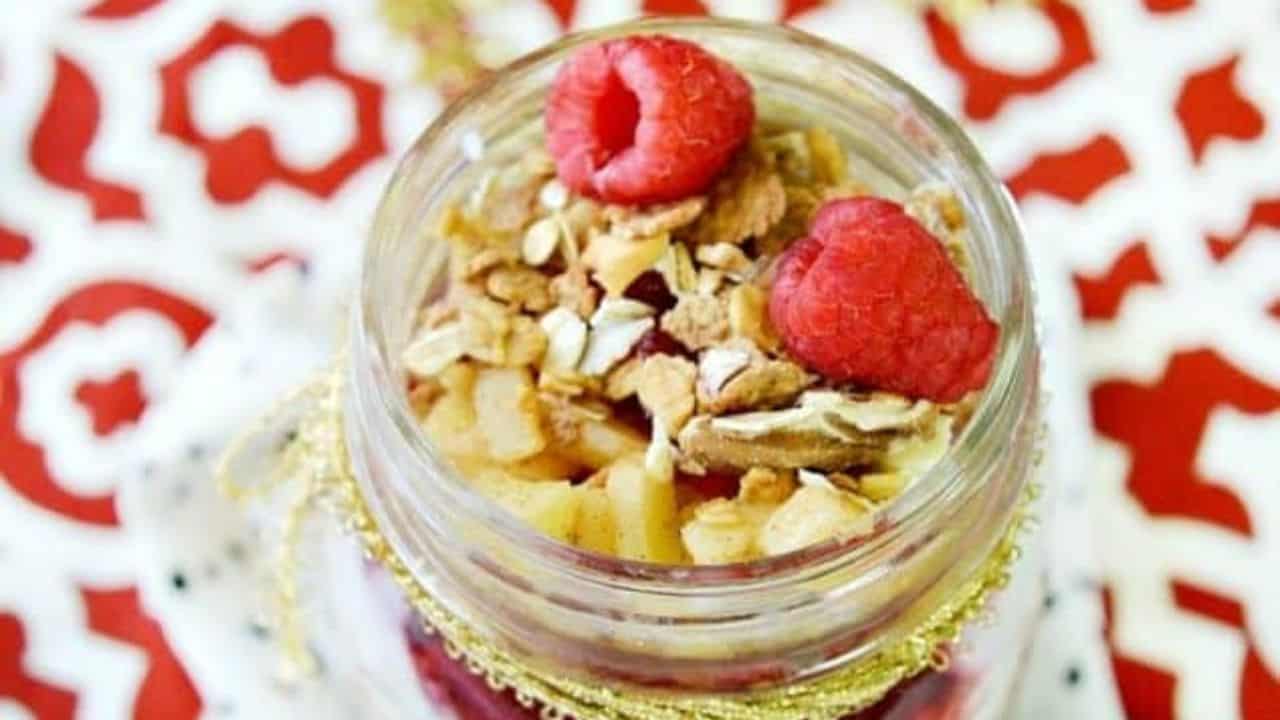 Cranberry Apple Oats Parfait
