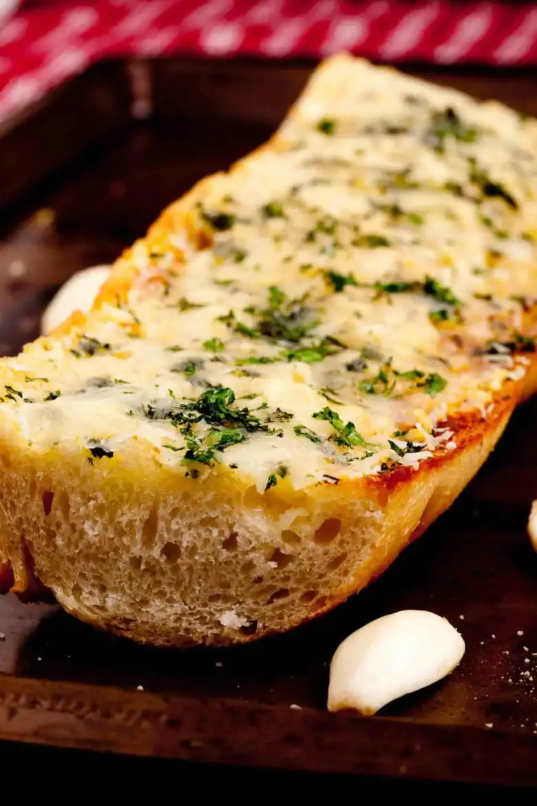 Easy Cheesy Garlic Bread