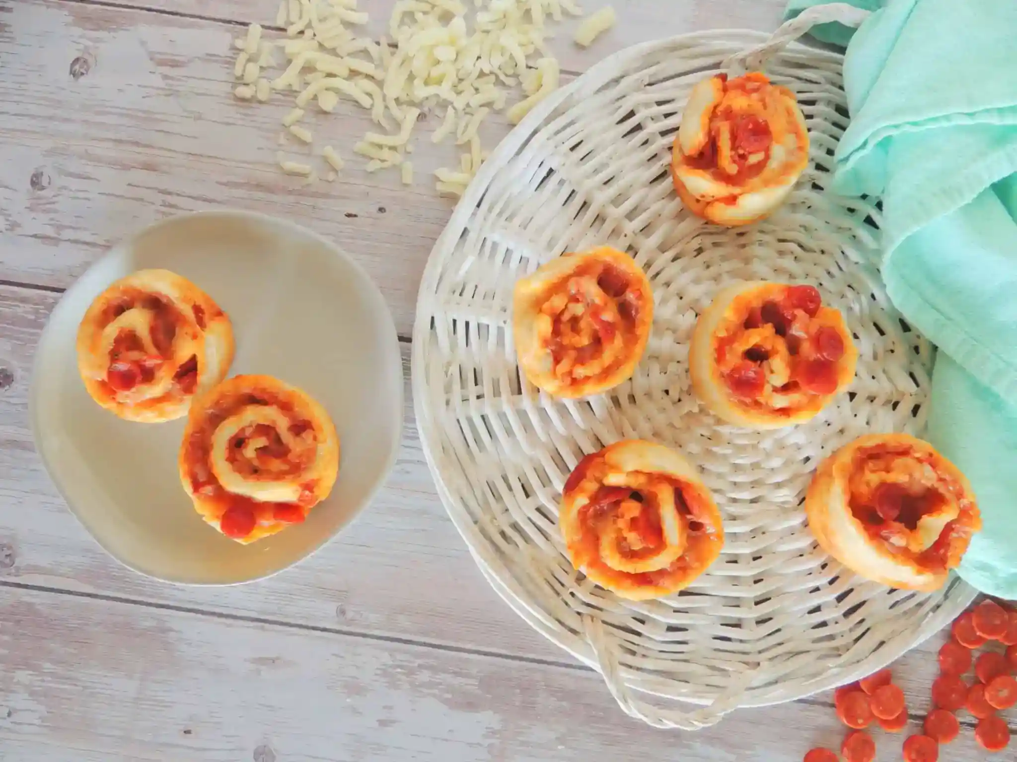 Easy Homemade Pizza Roll Appetizers
