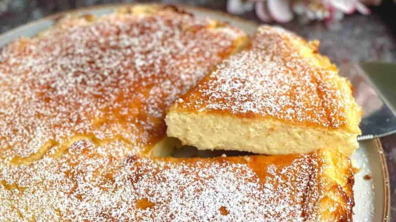Flourless Yogurt Cake