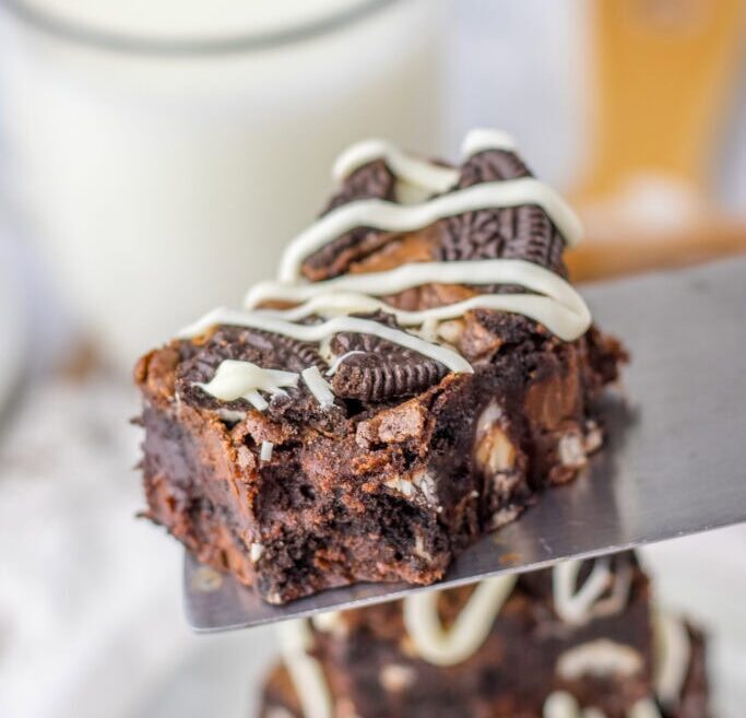 Fudgy Oreo Brownies