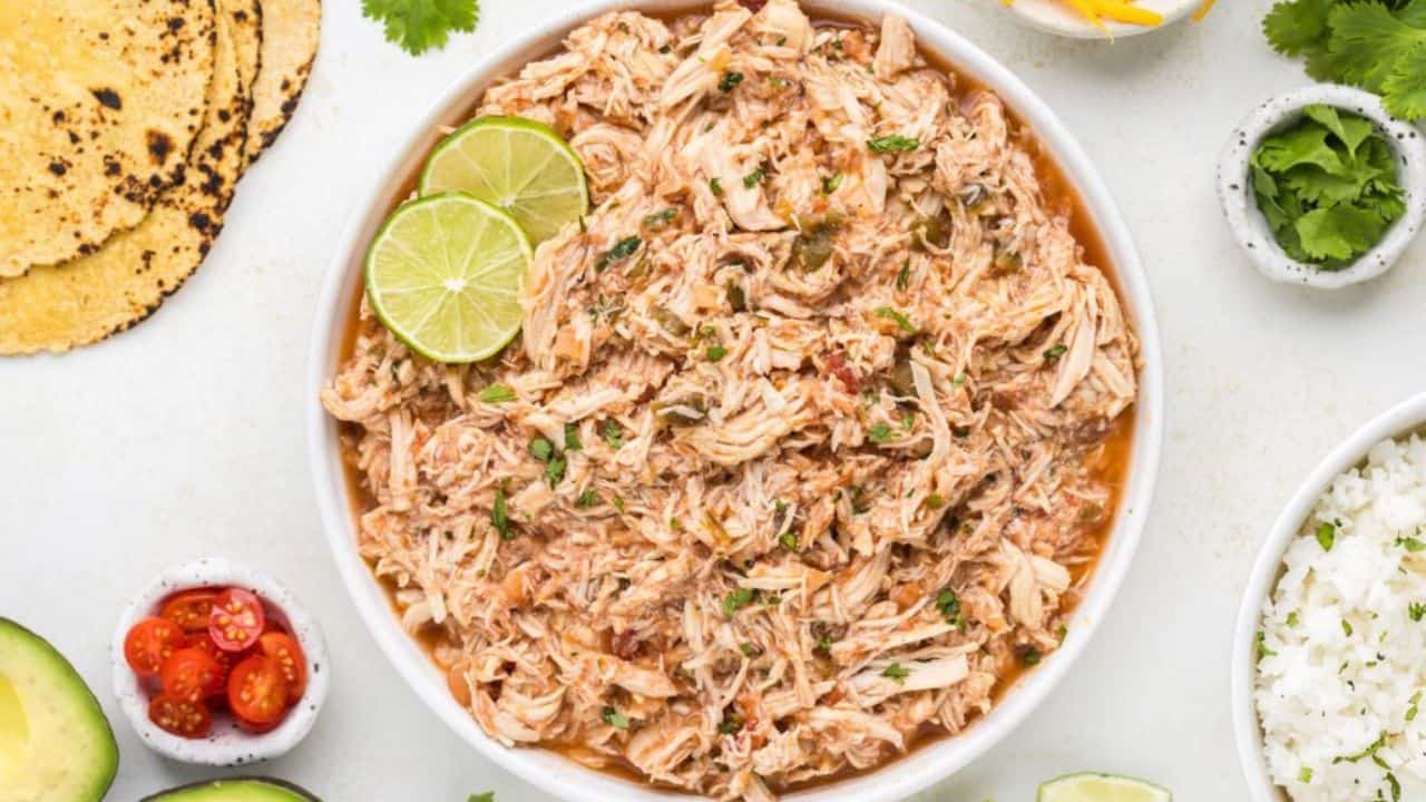 Slow Cooker Salsa Chicken