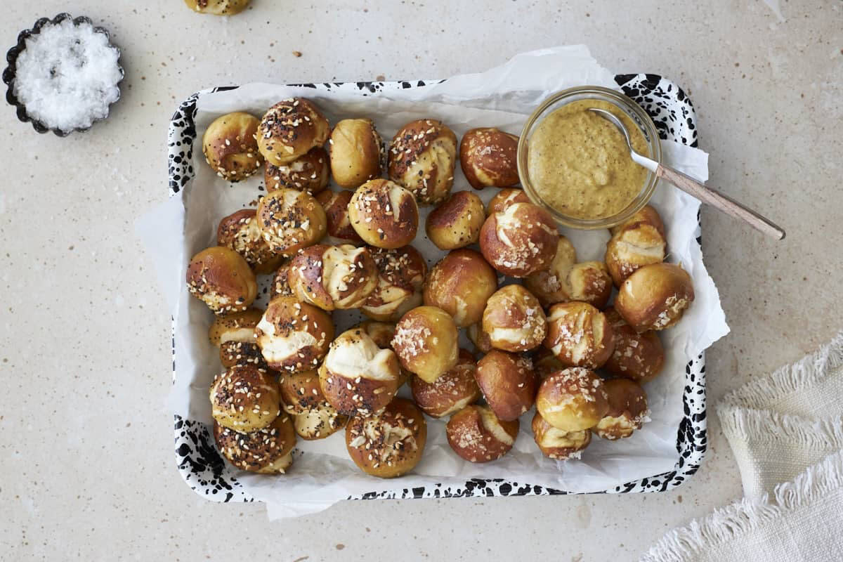 Sourdough Discard Pretzel Bites