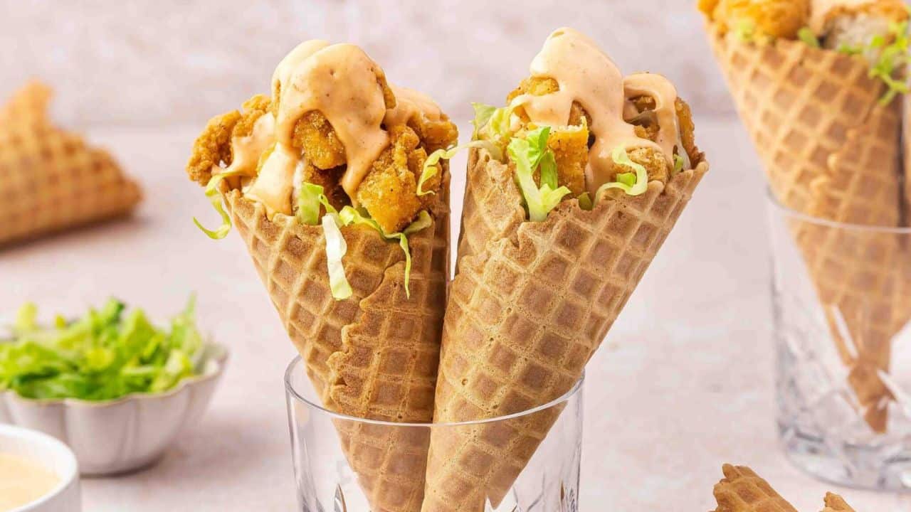 Spicy Chicken Waffle Cones with Creamy Sriracha Sauce