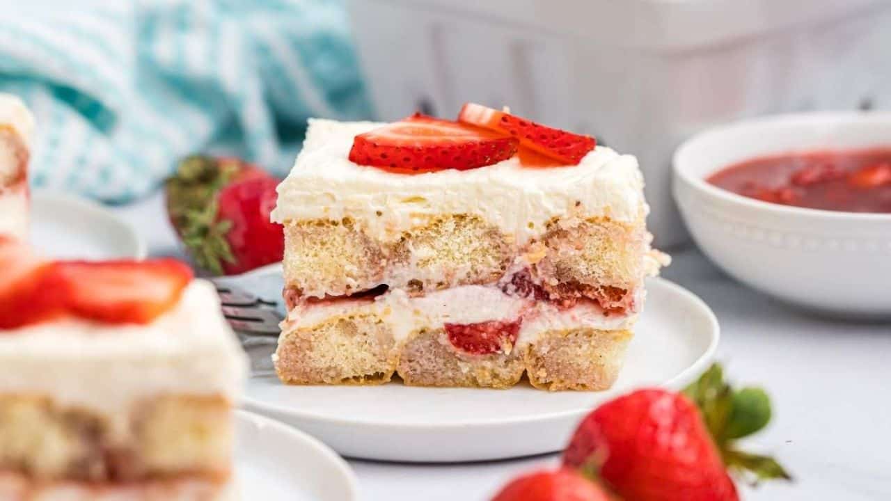 Strawberry Tiramisu
