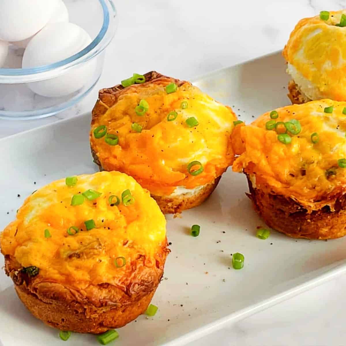 egg-bacon-and-onion-biscuit-cups