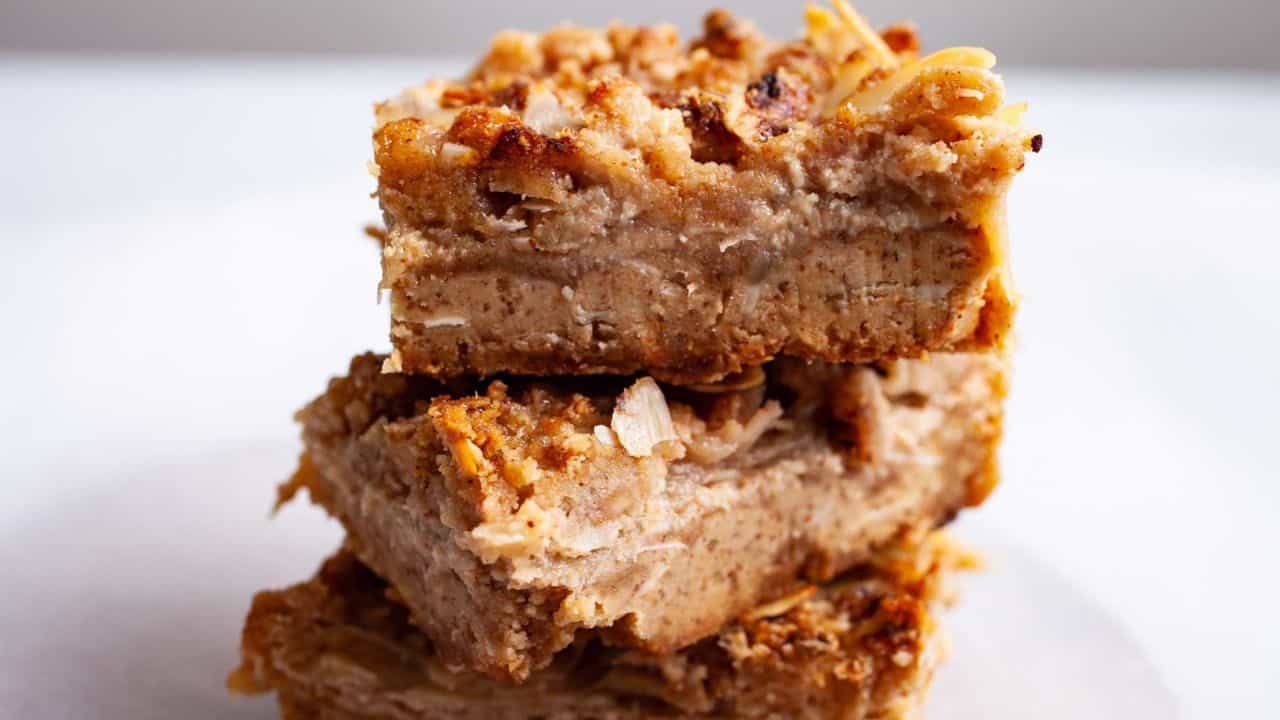 Almond Flour Rhubarb Cookie Bars