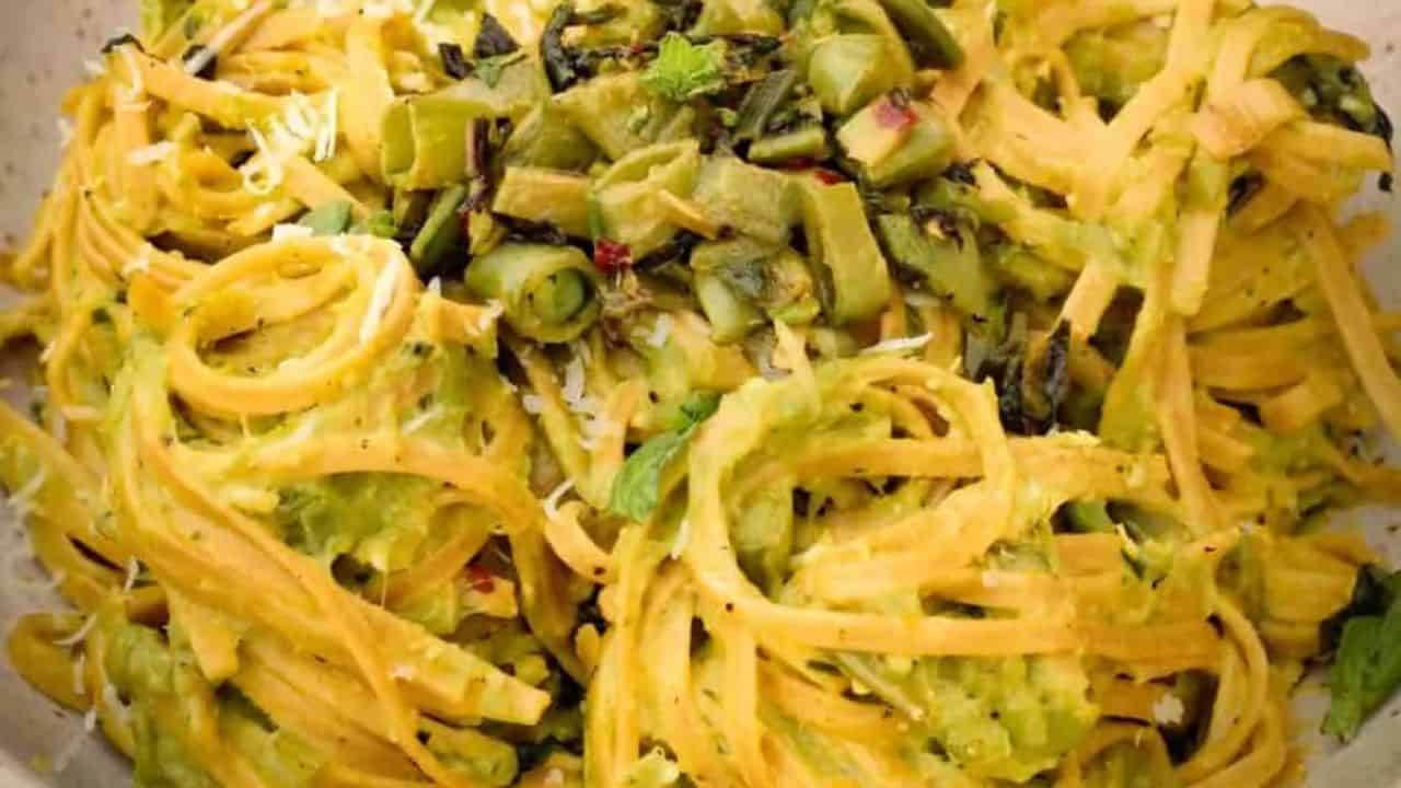 Asparagus Pesto Pasta