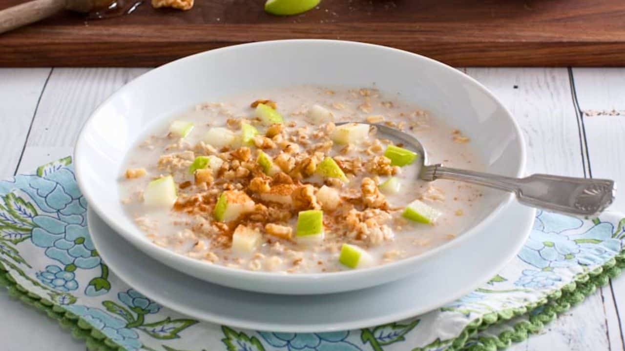 Bircher Muesli Overnight Oats