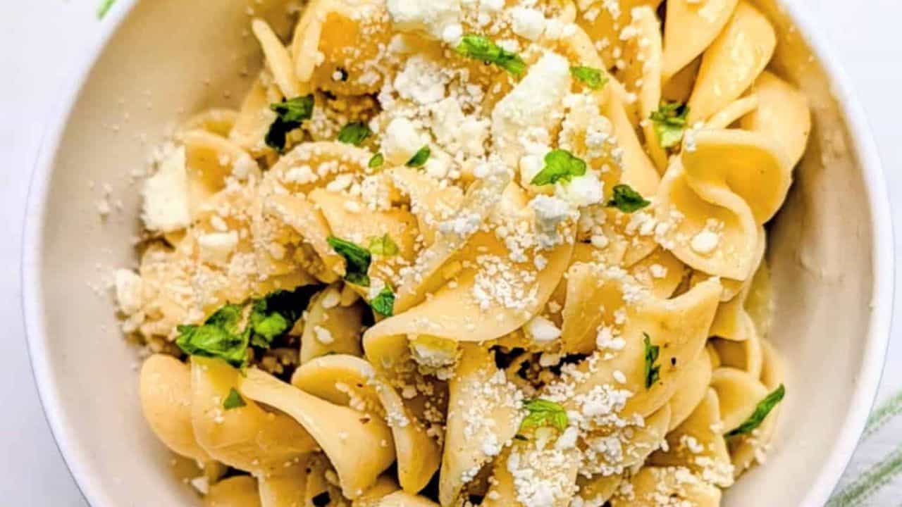 Buttered Egg Noodles