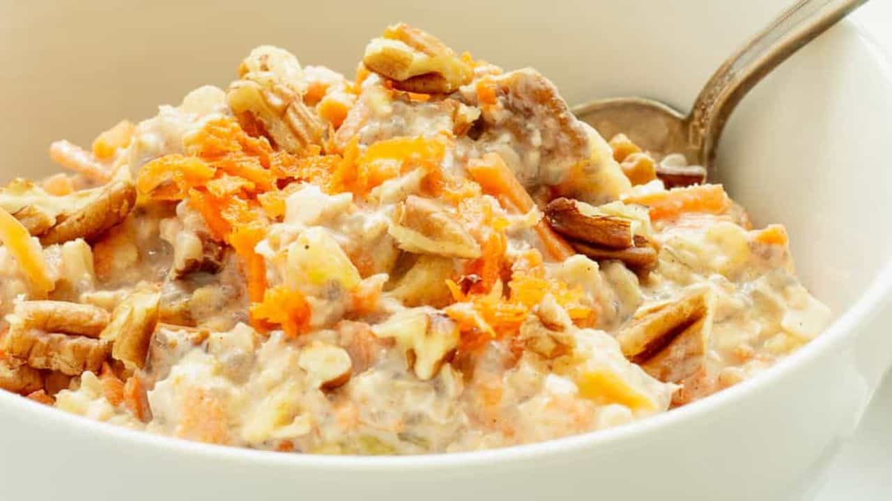 Carrot Cake Overnight Oats