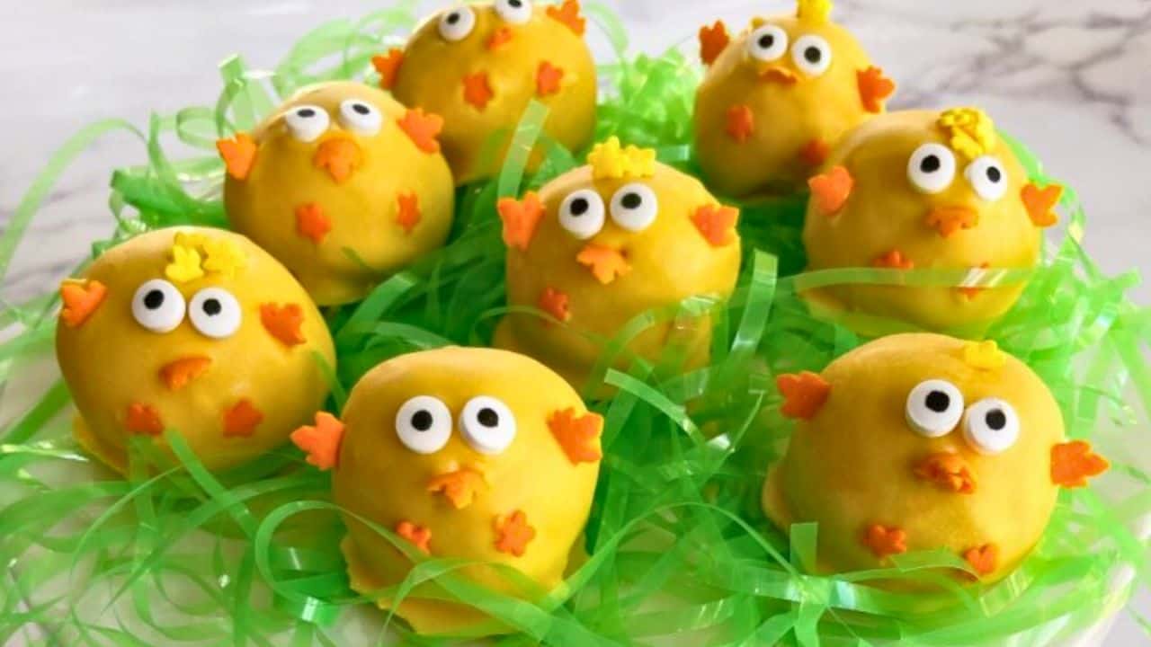 Chick Cake Pops
