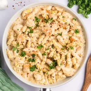 Chicken Garlic Parmesan Pasta