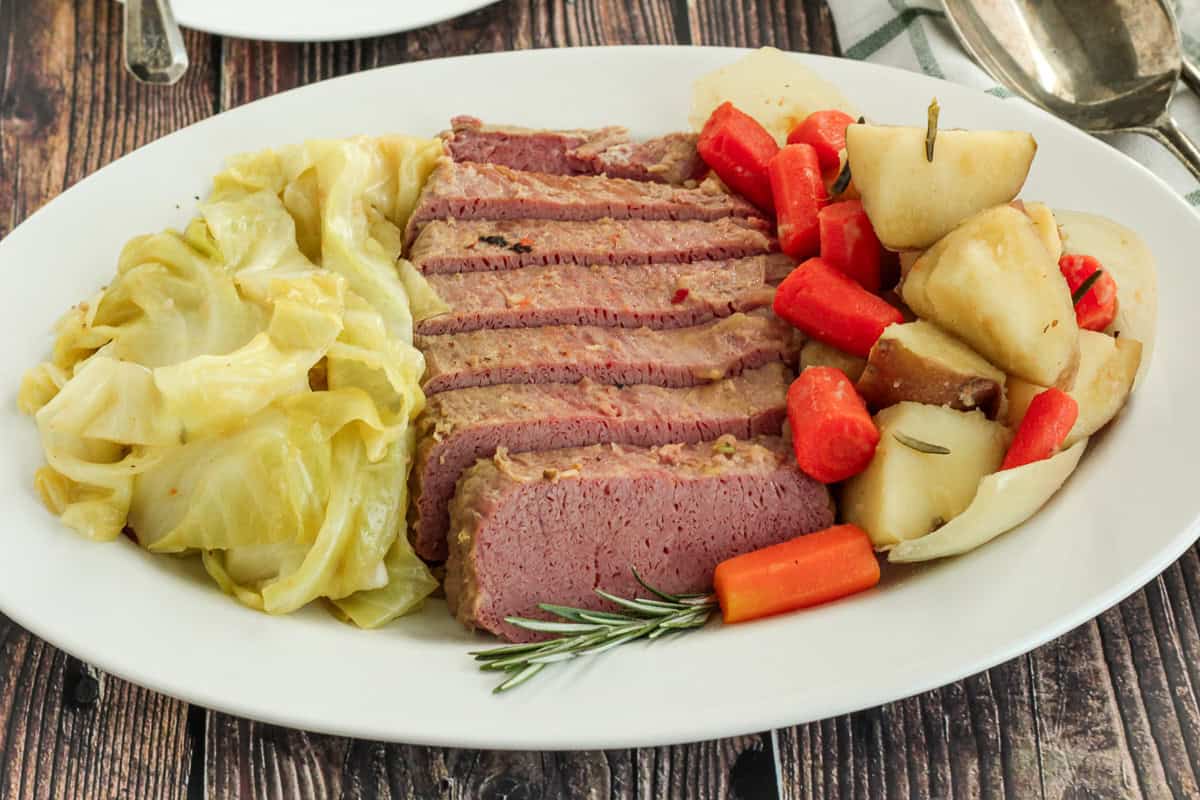 Dutch Oven Corned Beef And Cabbage