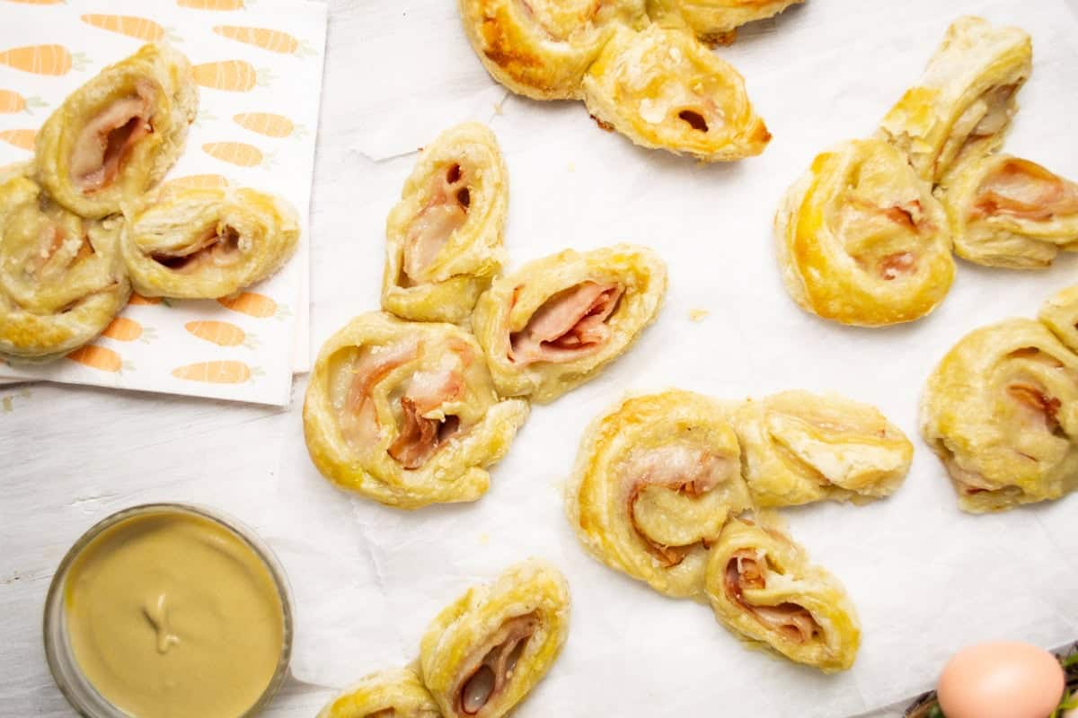 Easter Bunny Rolls