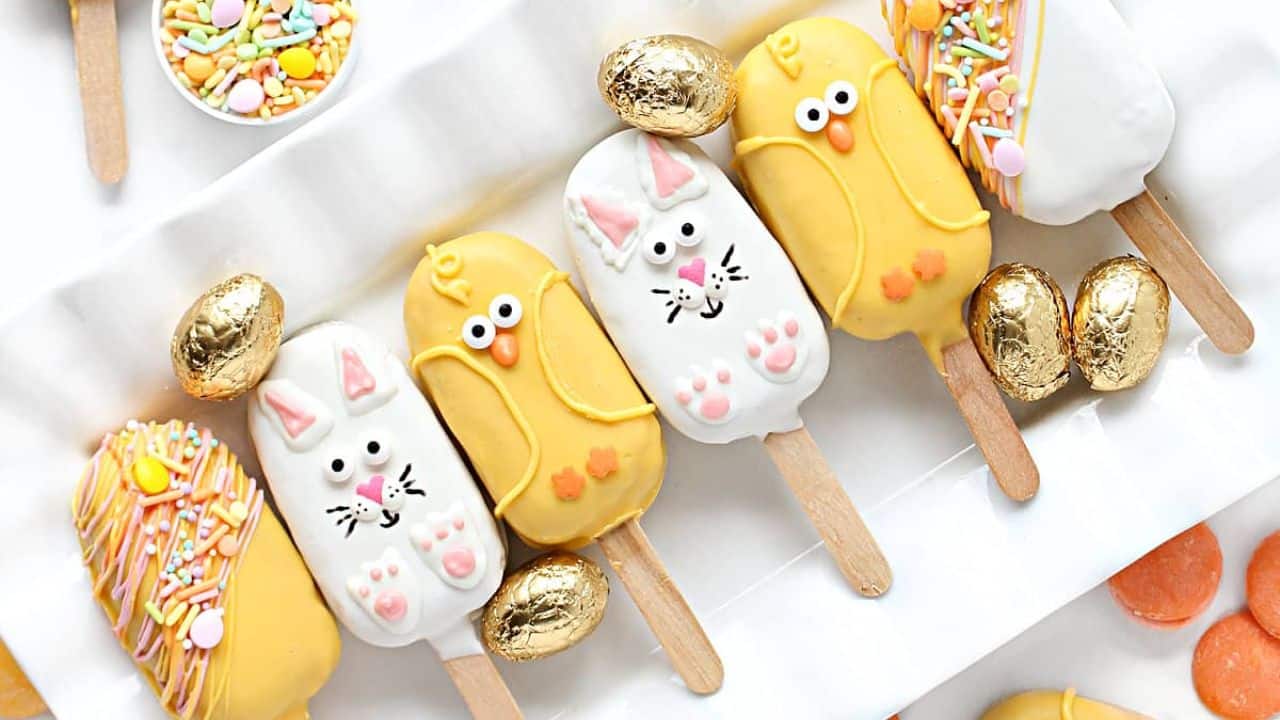 Easter Peanut Chews Candy Pops