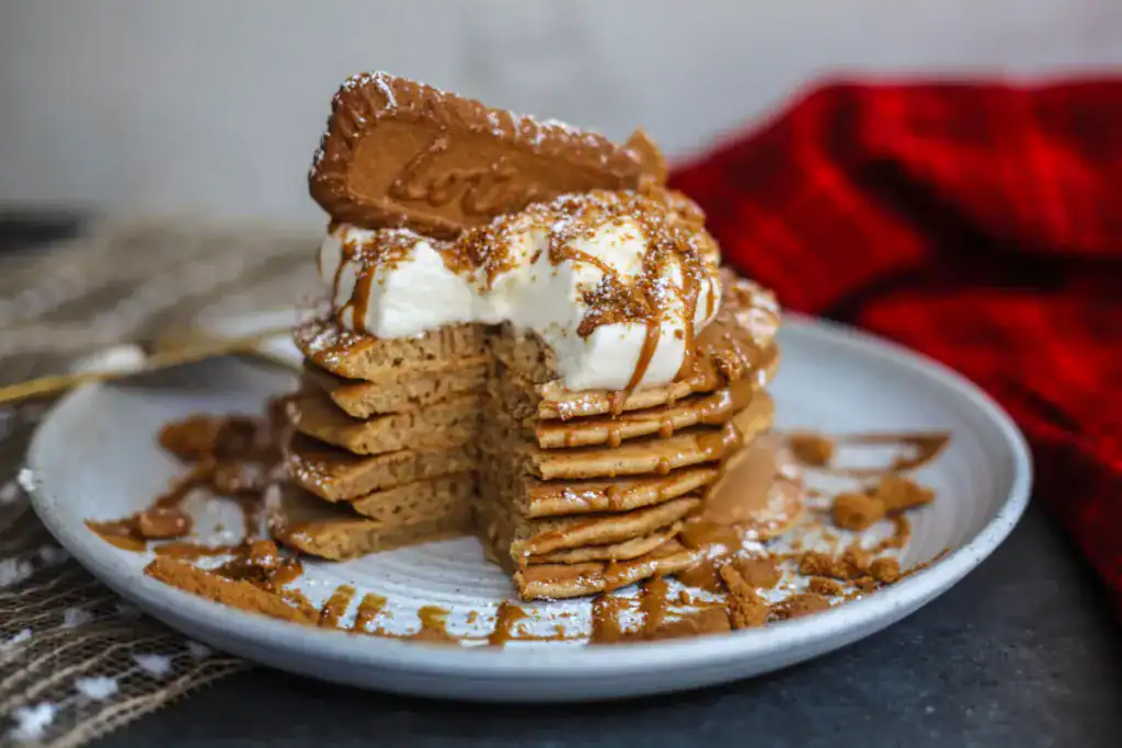 Easy Biscoff Pancakes