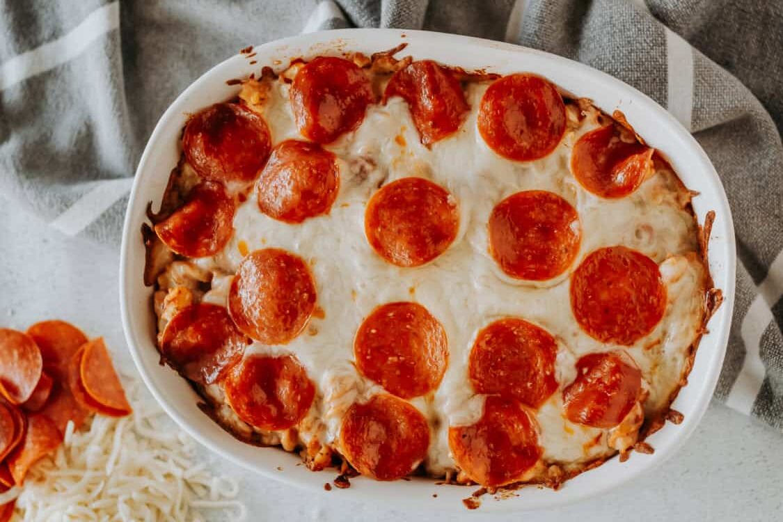 Easy Cheesy Pizza Pasta Casserole