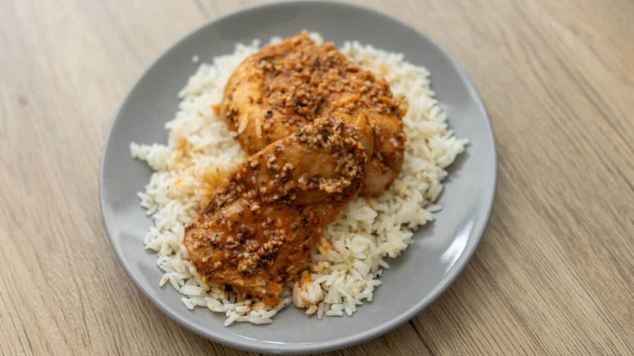 Garlic Brown Sugar Chicken with Rice