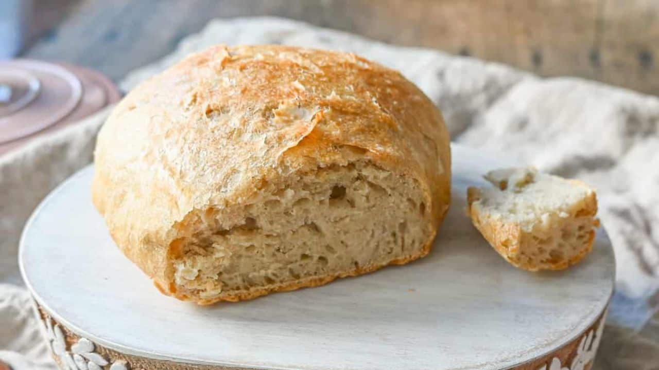 No Knead Overnight Crusty Bread
