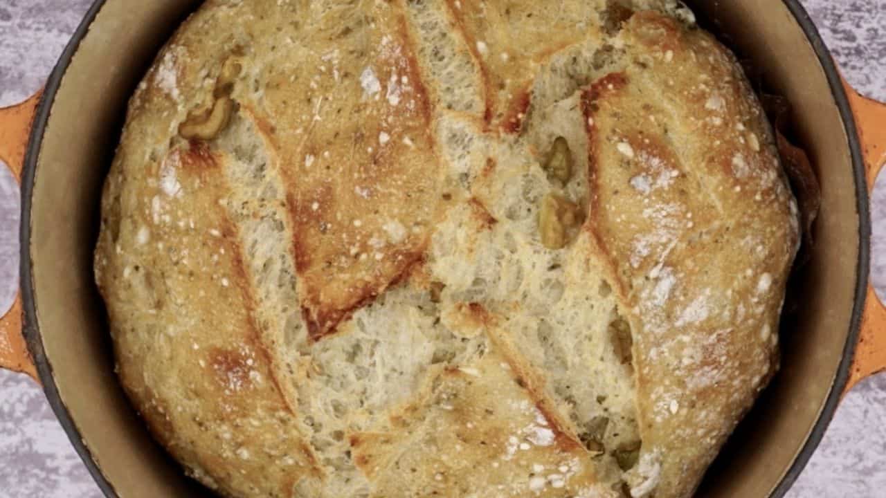 Olive bread