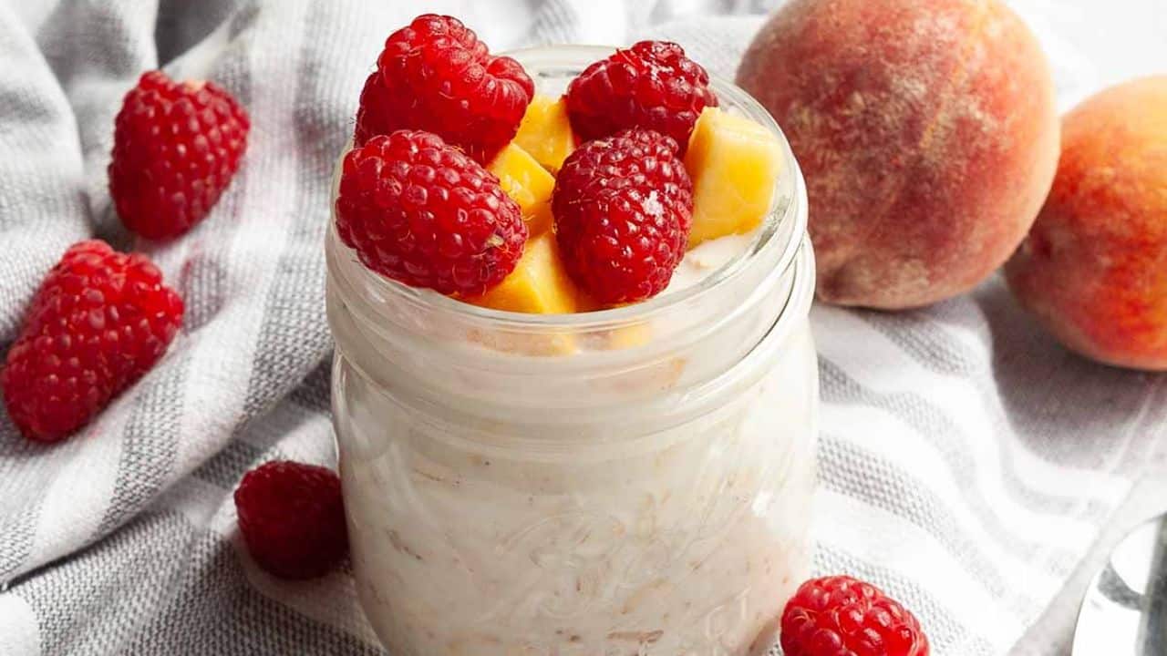 Peach Melba Overnight Oats
