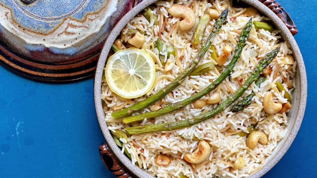 Rice Pilaf with Asparagus & Cashews