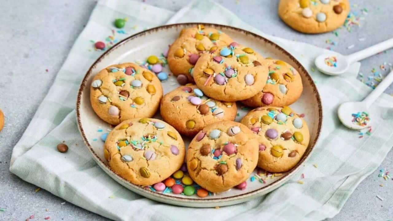 Soft & Chewy Easter Cookies