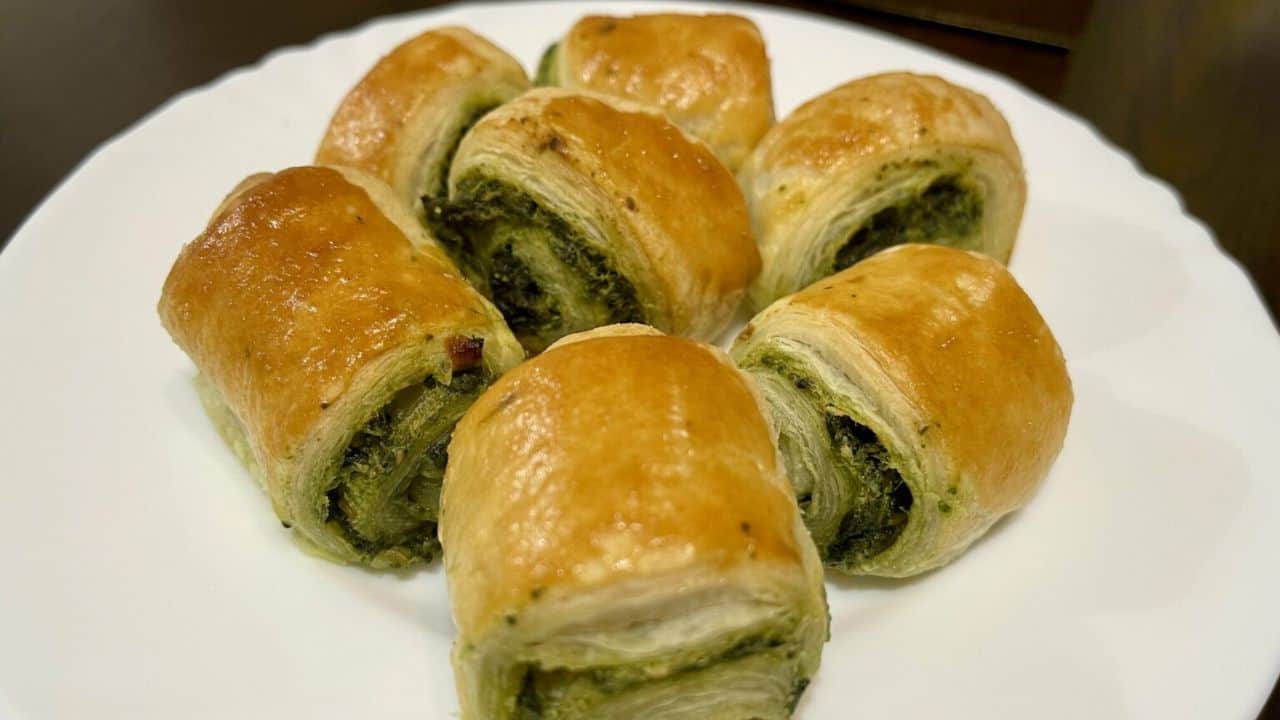 Spinach Ricotta Rolls