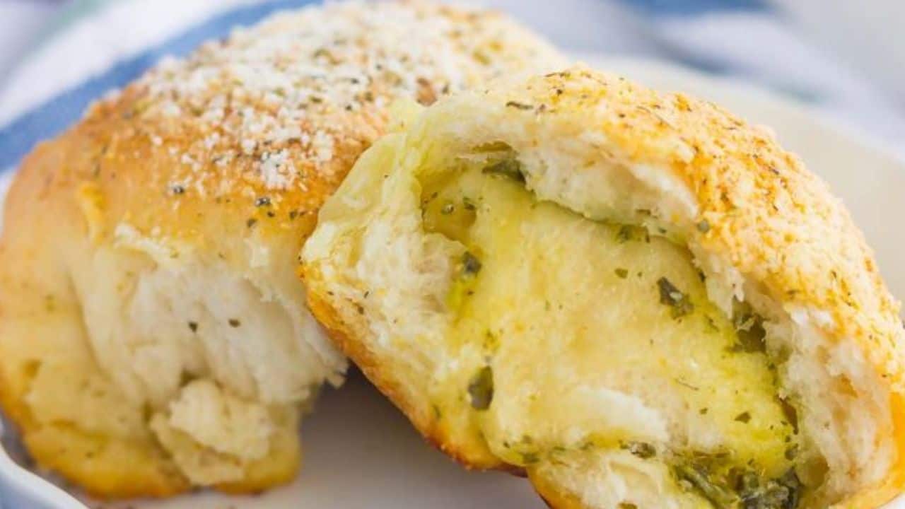 Stuffed Cheesy Pesto Rolls
