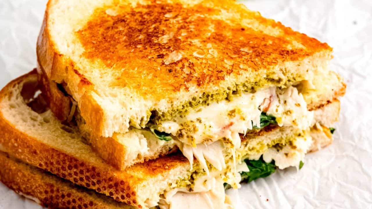 Turkey Pesto Sandwich