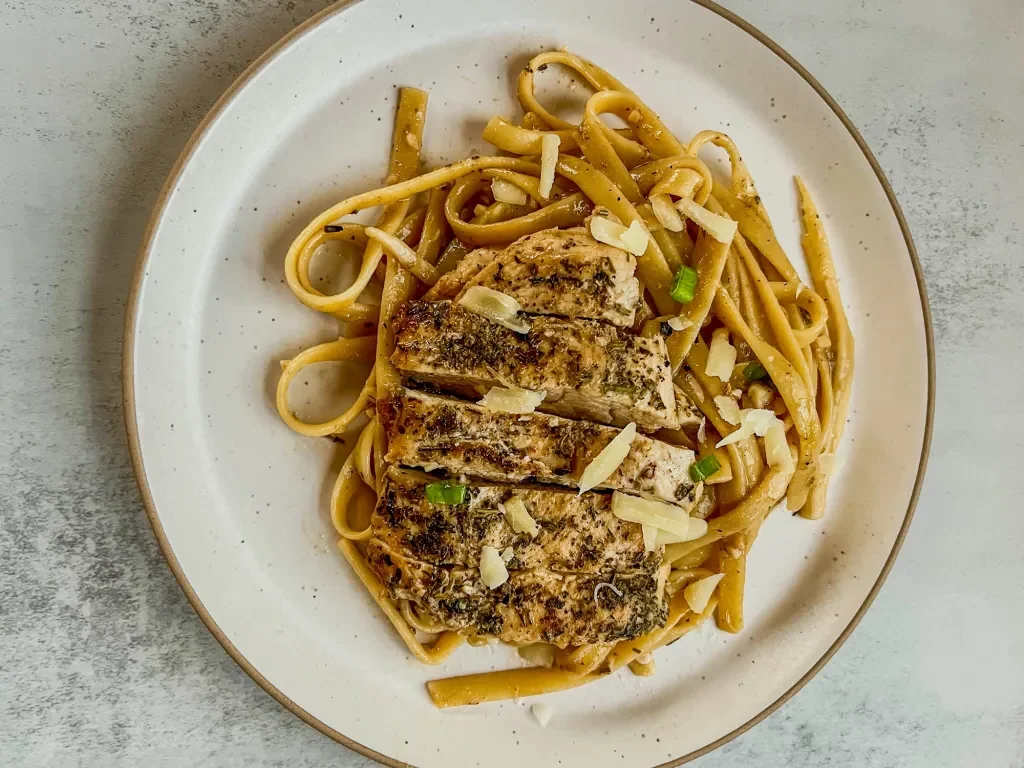 Garlic Chicken Pasta