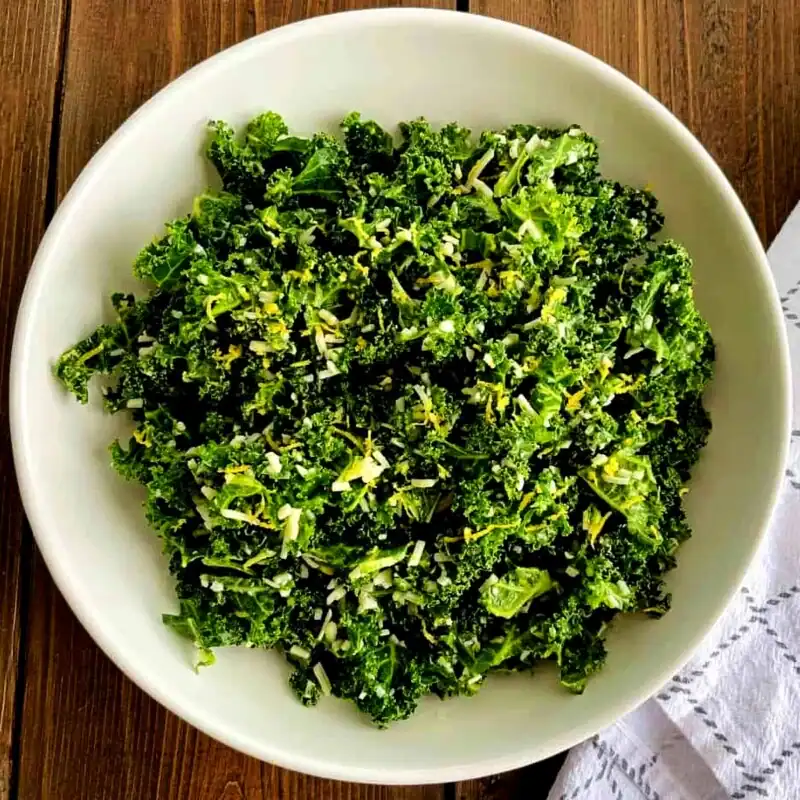 Crunchy Kale Parmesan Salad