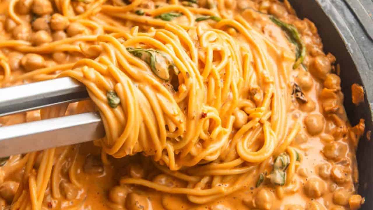 Marry Me Chickpeas With Pasta