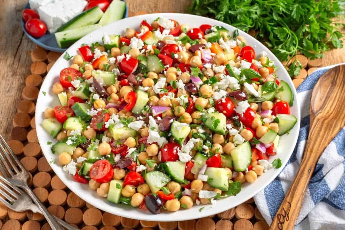 Mediterranean Chickpea Salad