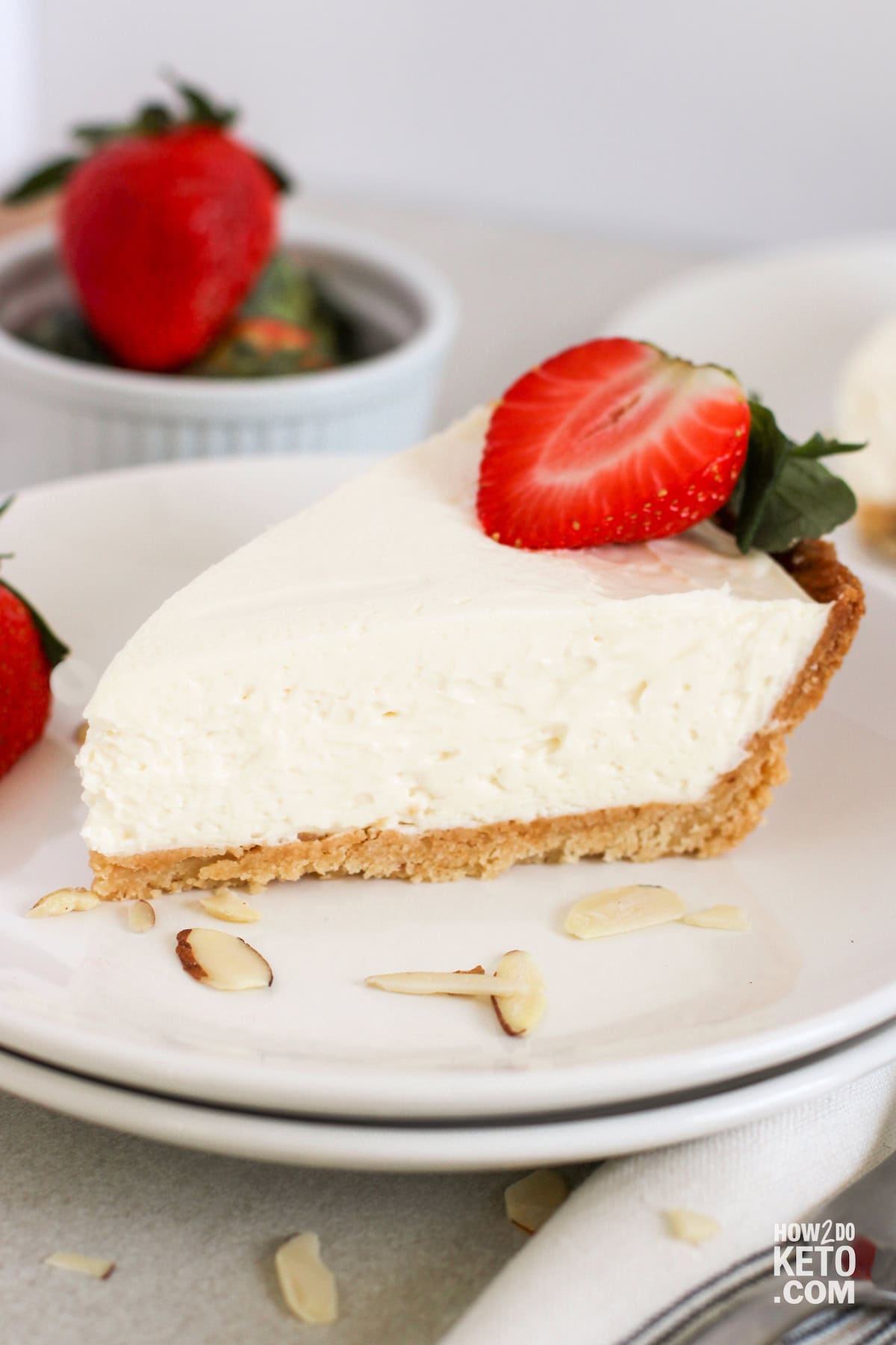 No-Bake Keto Cheesecake